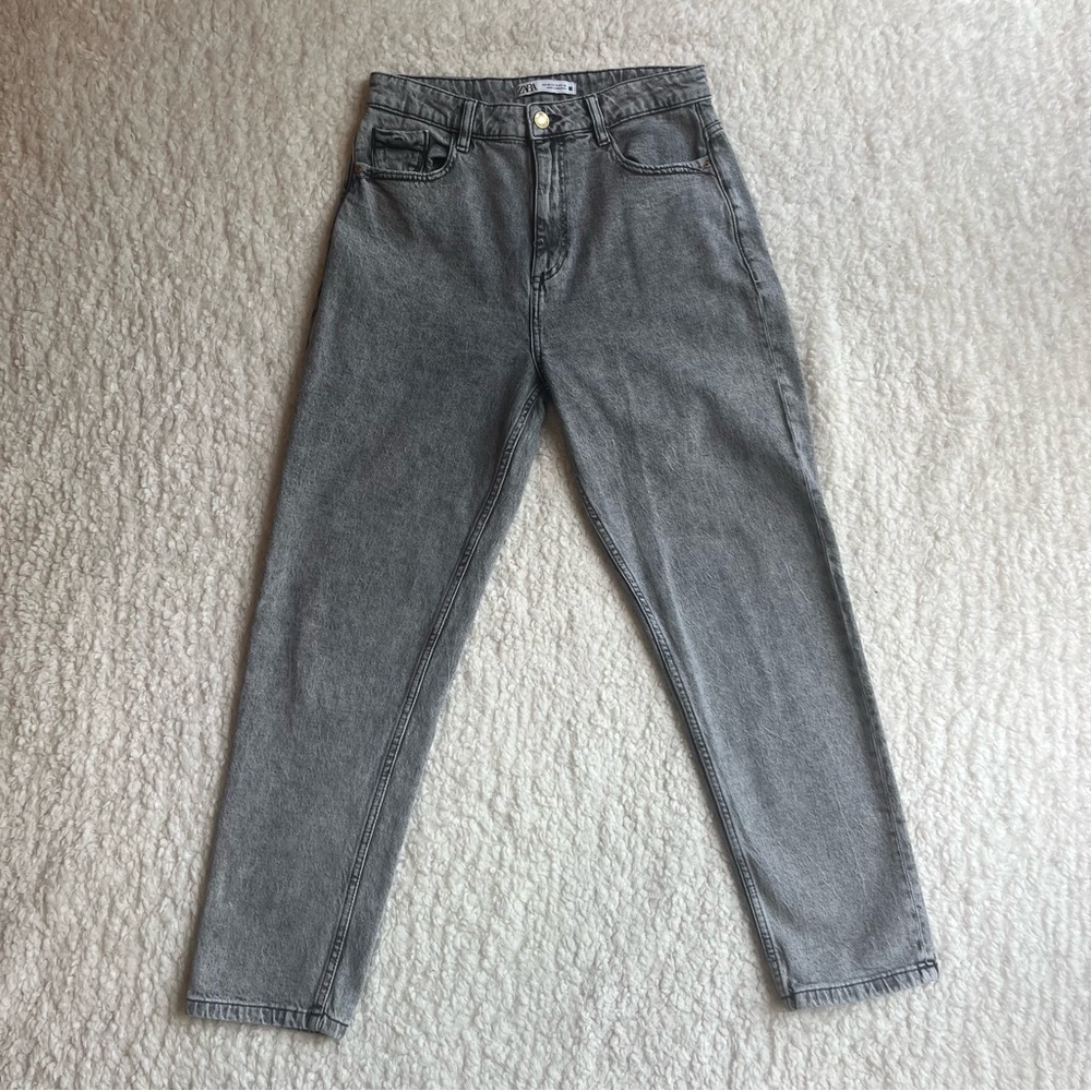 Zara Charcoal Acid Wash High Waisted Straight Leg Mom/Boyfriend Jeans